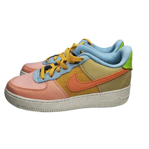 Nike Air Force 1 LV8 Sun Club (GS) DMO984-700 - Picture 3 of 9